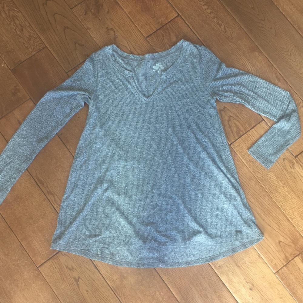 Gray light weight shirt